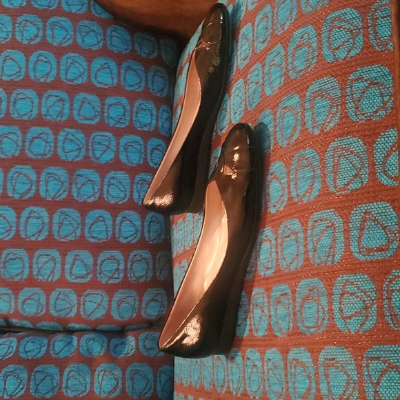 FERRAGAMO LOAFERS SIZE 7.5 - Picture 6 of 16